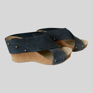 Carvela Navy Leather Cork Sandals Mismatched sizes R37 & L36.5